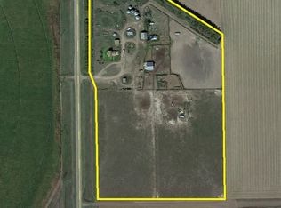 72685 338th Ave, Wauneta, NE 69045