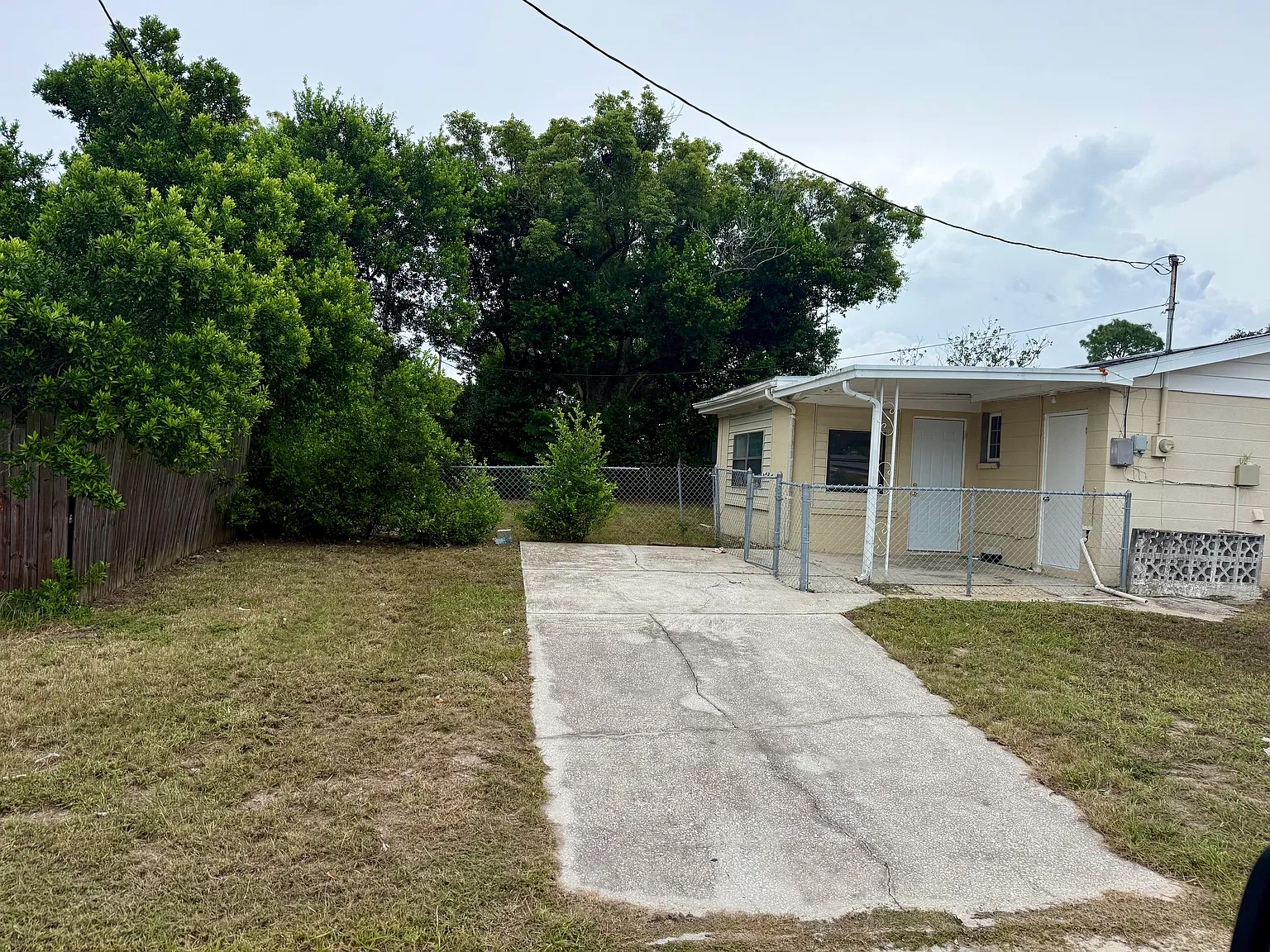2 bed, 1200 sqft, $1,600 — Photo 3