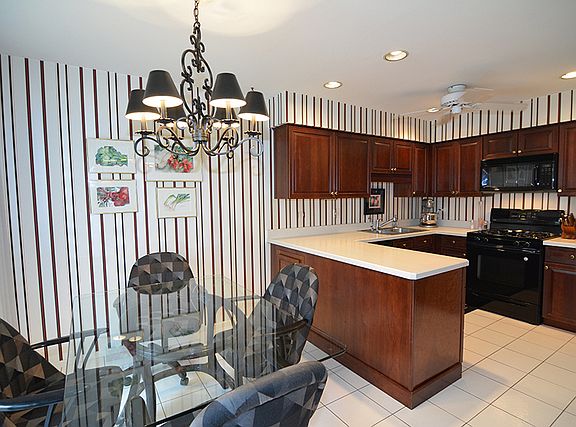 5th image of 1549 Kirkwood Dr
