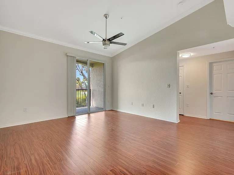 15055 Michelangelo Blvd #208 — Photo 7