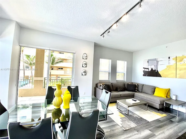 2080 S Ocean Dr #111 — Photo 6