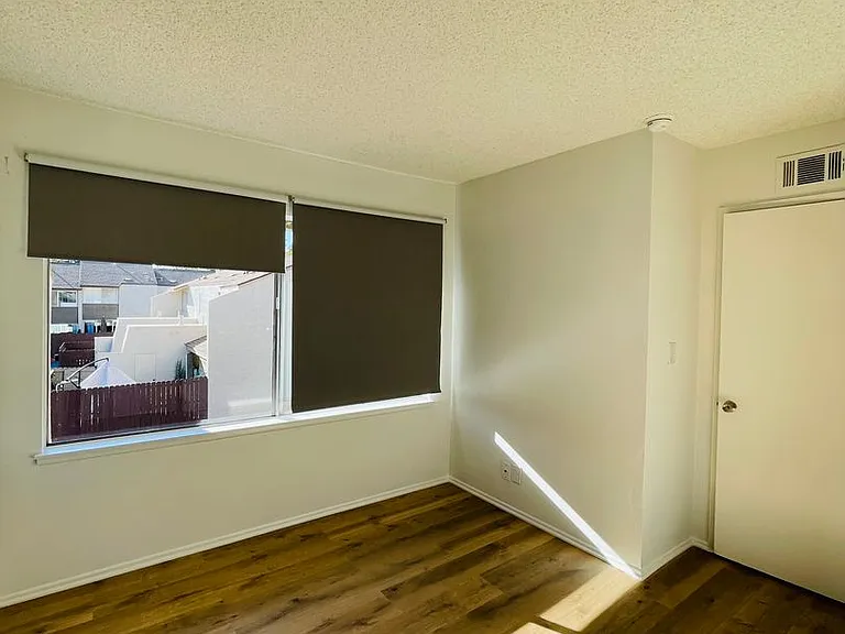 1214 Llama Ct — Photo 22