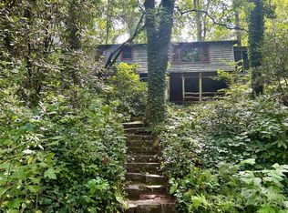 19 Summit View Ln, Zirconia, NC 28790