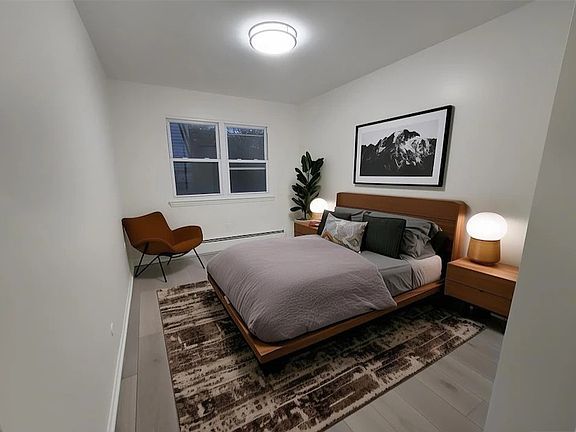 3rd image of 139 Grant Ave Floor 1