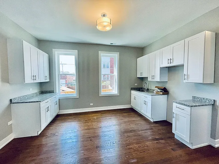 2659 W 22nd Pl #1S — Photo 2