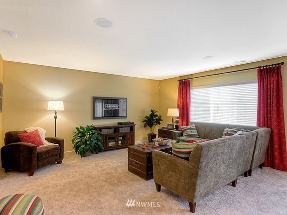 4th image of 424 201st Street SW #0080