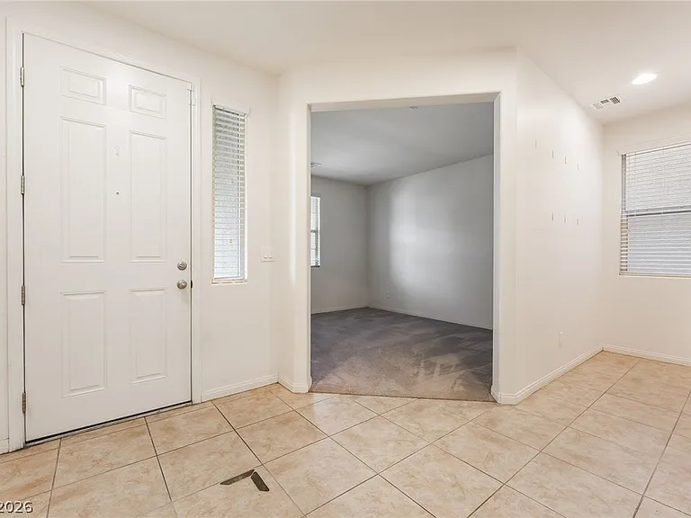 107 Nola Stream Ct — Photo 3