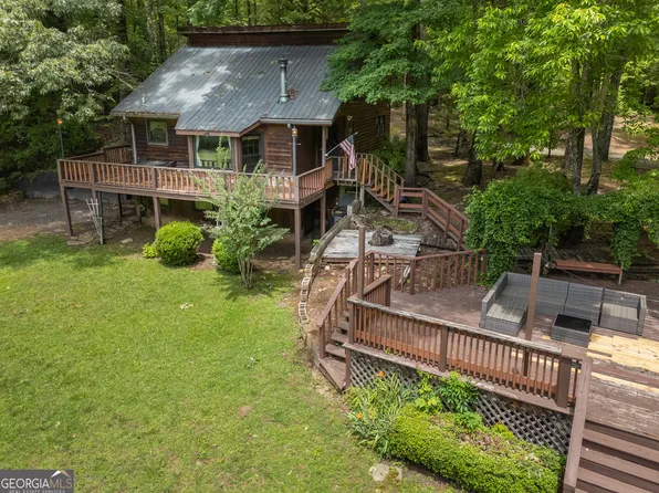 744 Skylake Rd, Sautee Nacoochee, GA 30571