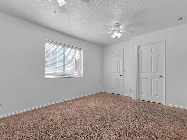 840 S East Mountain Cir — Photo 15