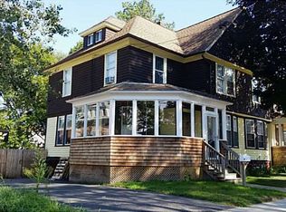 30 Maple St, Woonsocket, RI 02895