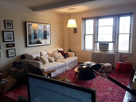 Rented by NY NY Condo, Inc | media 35