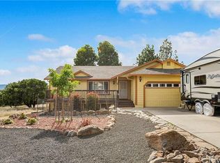 16615 Jade Ct, Hidden Valley Lake, CA 95467