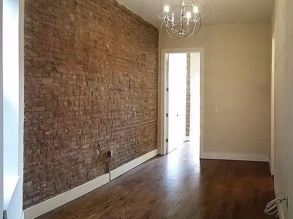 4th image of 255 Hart St APT 2L