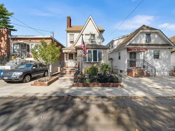 12607 7th Avenue, College Point, NY 11356