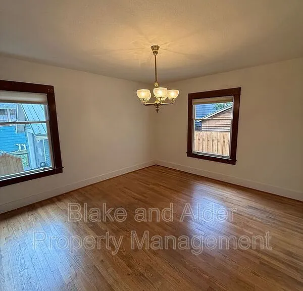 7824 SE 11th Ave — Photo 16