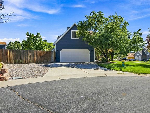 4th image of 742 Wilson Ct