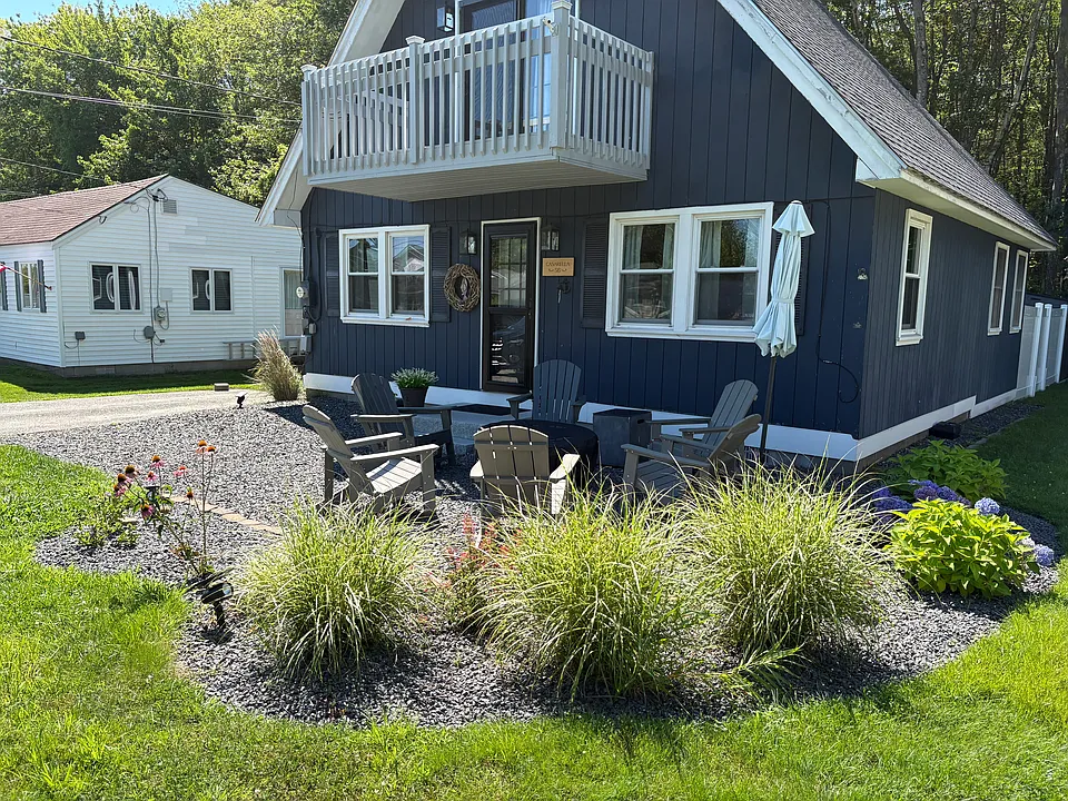 56 Rest View Ln