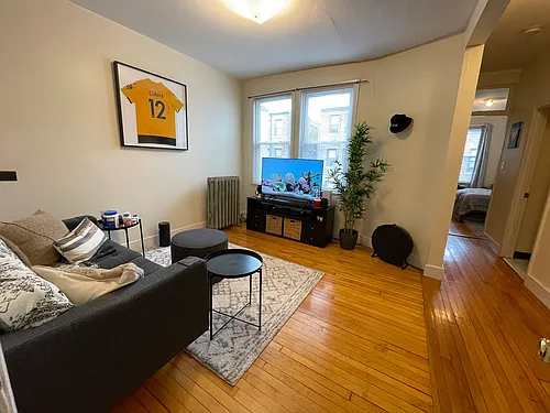 1353 Commonwealth Ave #4 Photo 1