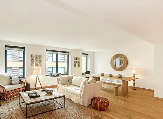 Rented by Oxford Property Group | media 12