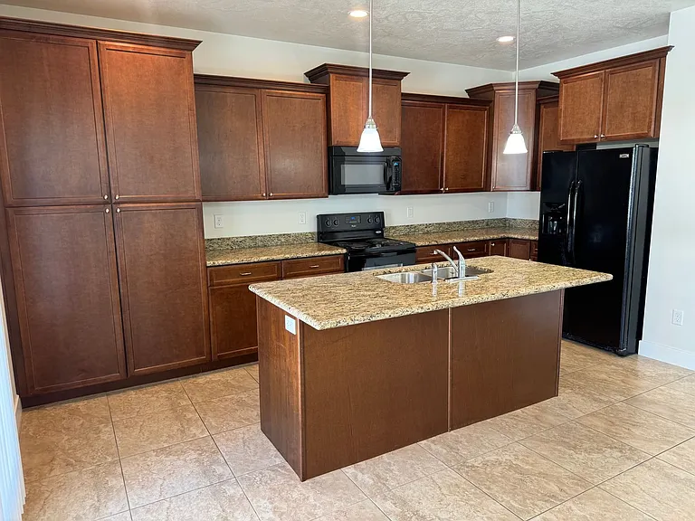 12771 Park Rim Ct — Photo 4