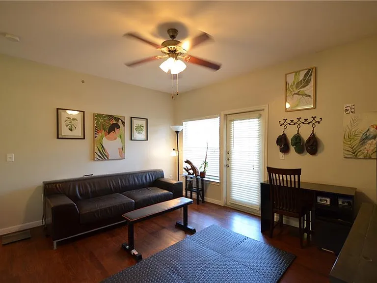 2320 Gracy Farms Ln #916 — Photo 7