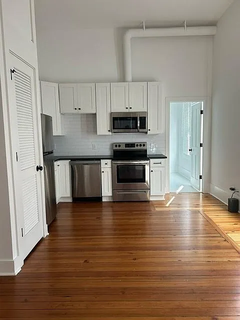 1 bed, 445 sqft, $1,100 — Photo 2