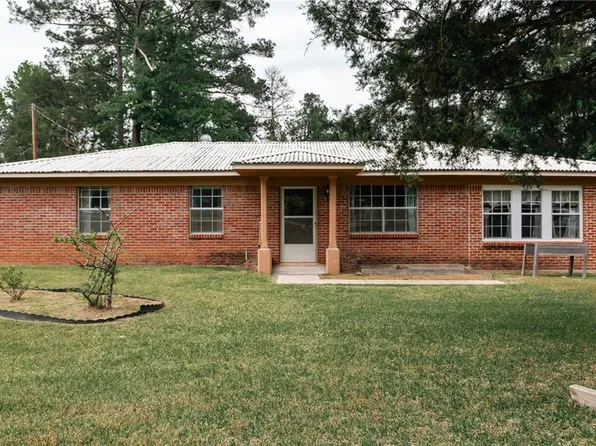 169 Hurricane Ln, Grove Hill, AL 36451