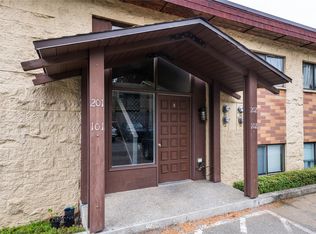 51 NW Columbia Dr APT 201, Oak Harbor, WA 98277