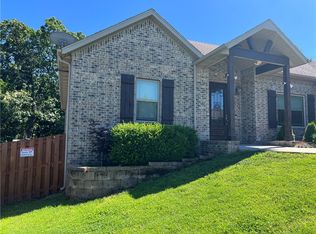 1601 Sweetbriar Way, Way, AR 72719