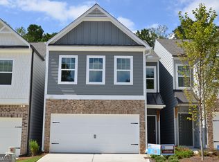 516 Hayes Ln, Canton, GA 30115