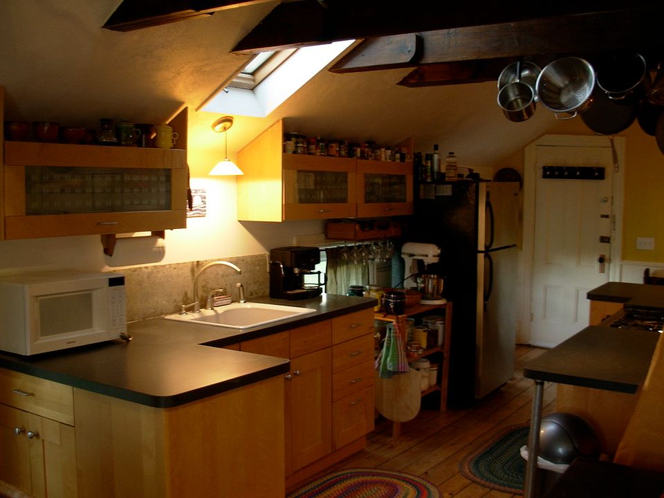 Kitchen (dishwasher not shown, but is installed next to fridge)