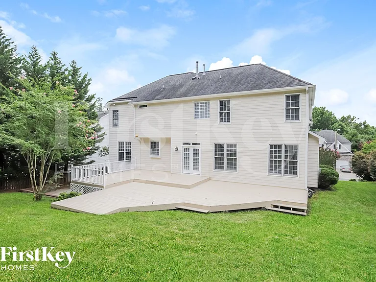 5515 Stone Crossing Dr — Photo 15