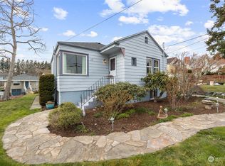 1119 Jacobsen Blvd, Bremerton, WA 98310