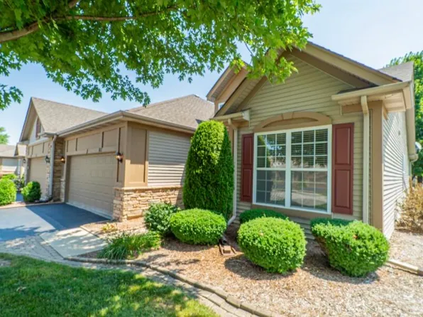 817 New Buffalo Dr, Schererville, IN 46375