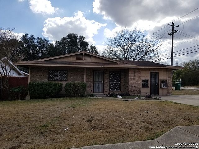 1st image of 902 H St