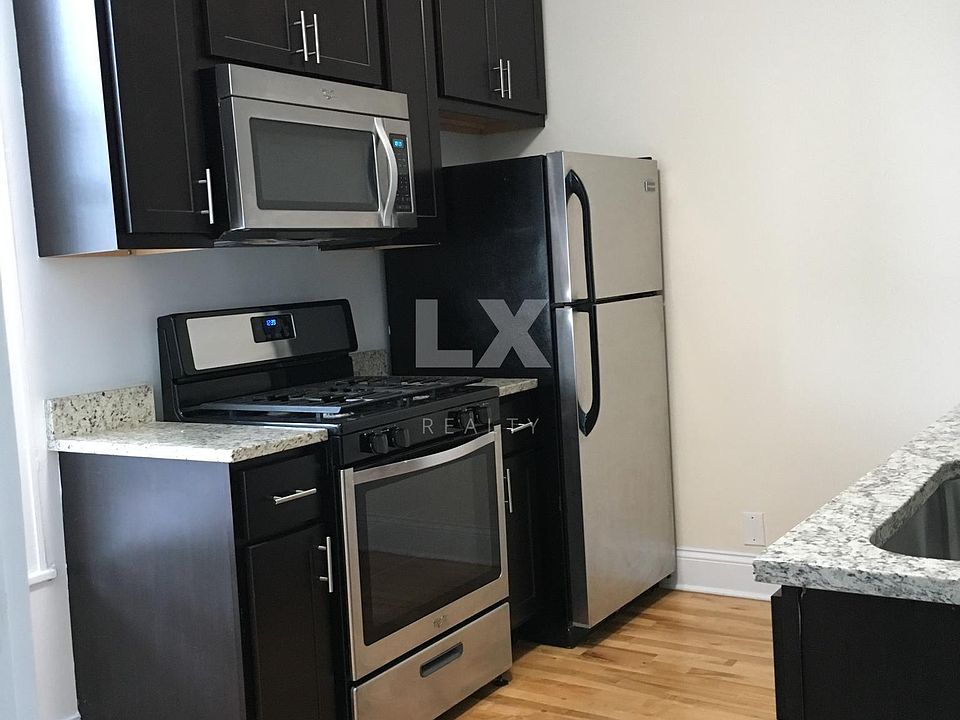 1st image of 3795 N Clifton Ave #5