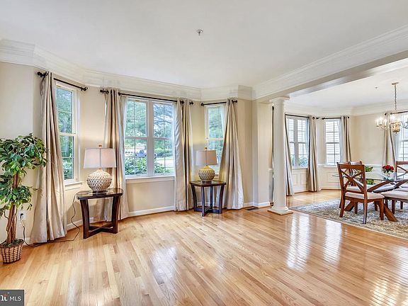 4th image of 20912 Tall Forest Dr