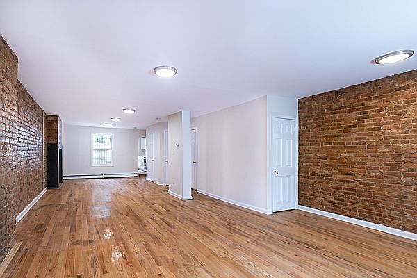 1st image of 32 Vernon Ave #1