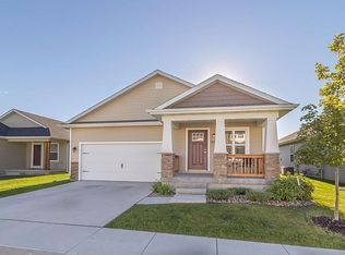 1469 90th St, West Des Moines, IA 50266