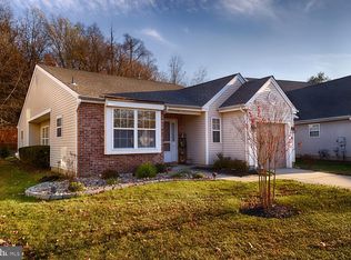 30 Clifford Ct, Mount Laurel, NJ 08054