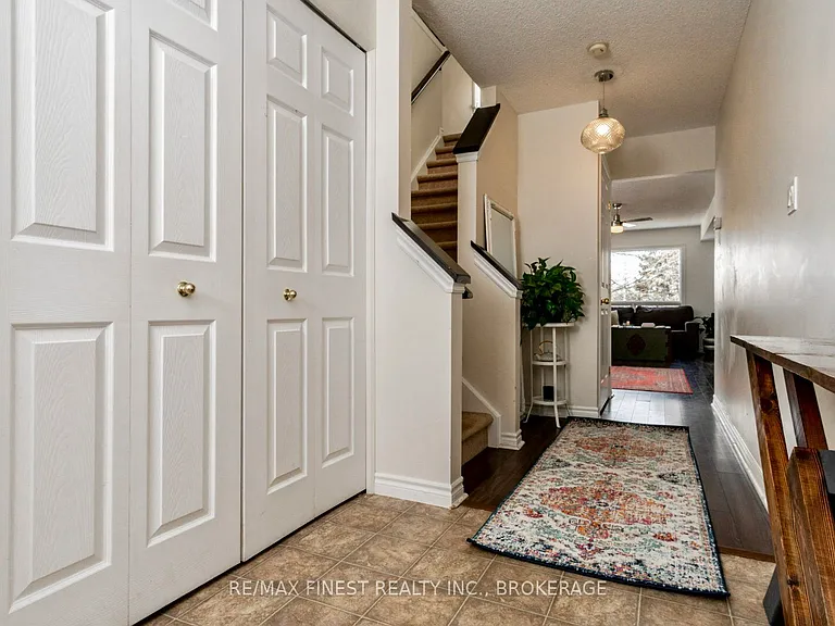 116 Fireside Ct — Photo 7
