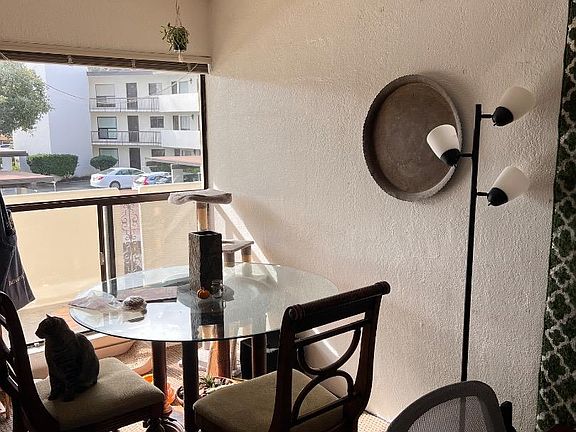 3rd image of 500 Glenwood Cir APT 322