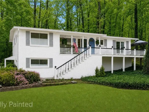 495 Bouldercrest Dr SW, Marietta, GA 30064
