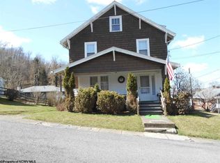 56 Sycamore St, Westover, WV 26501