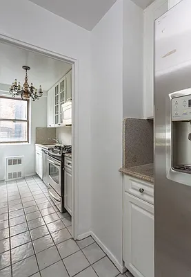 Sold by Brown Harris Stevens | media 17