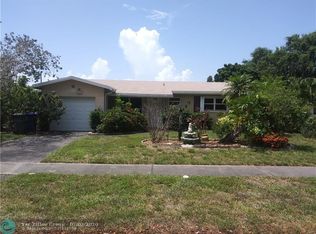 5741 Harding St, Hollywood, FL 33021