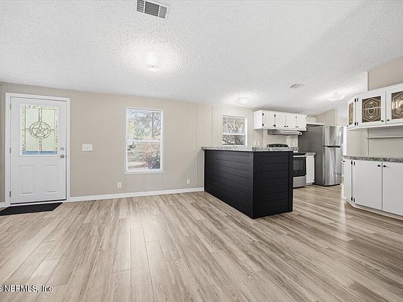 4th image of 5621 WILLOW Road