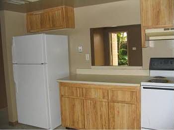 4th image of 4528 Barclay Cres Unit B2