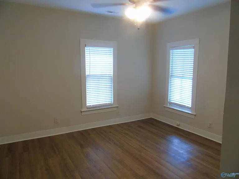 802 Beirne Ave NE — Photo 12