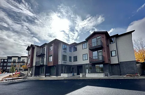 Bradbury Pointe Apartments Photo 1